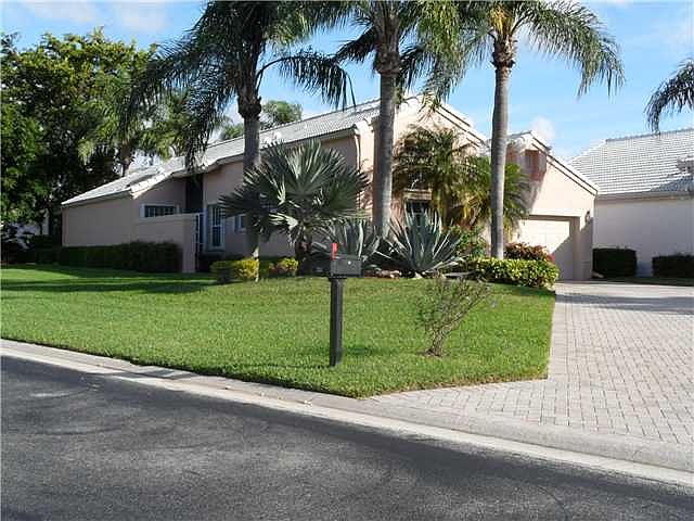 1st image of 6454 Three Lakes Ln