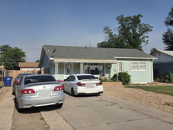 2nd image of 1907 Hollywood Dr