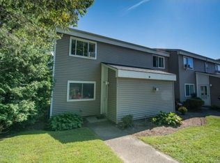 R8 Grandview Dr #R8, South Burlington, VT 05403