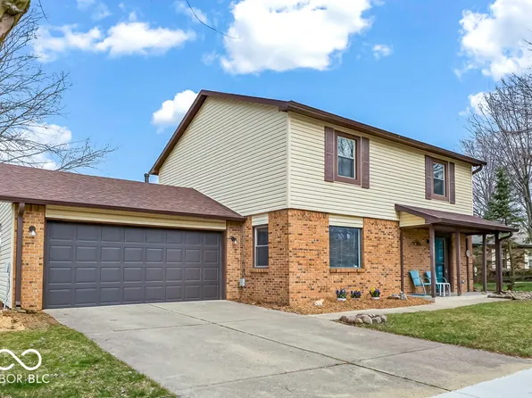 986 Country Aire Dr, Greenwood, IN 46143