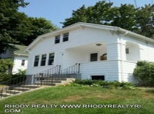 10 Belcourt Ave, North Providence, RI 02911