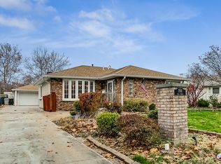 3501 Dove St, Rolling Meadows, IL 60008