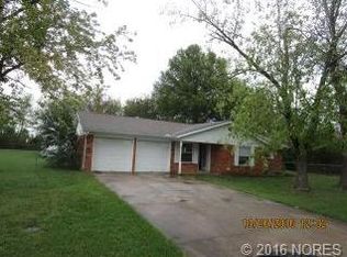 213 W Wisdom Dr, Haskell, OK 74436