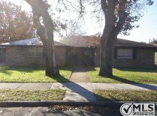 3108 Conflans Rd, Irving, TX 75061