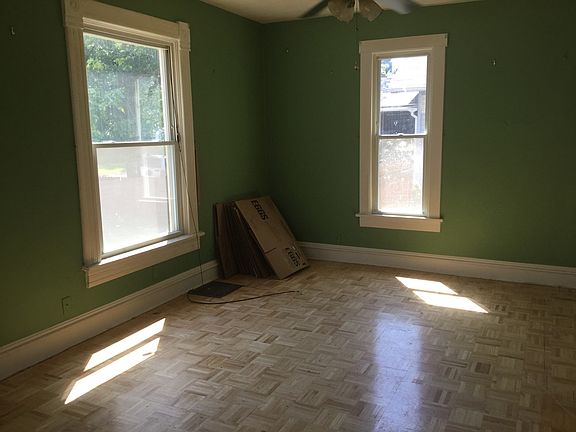 2nd image of 1311 Ashland Ave
