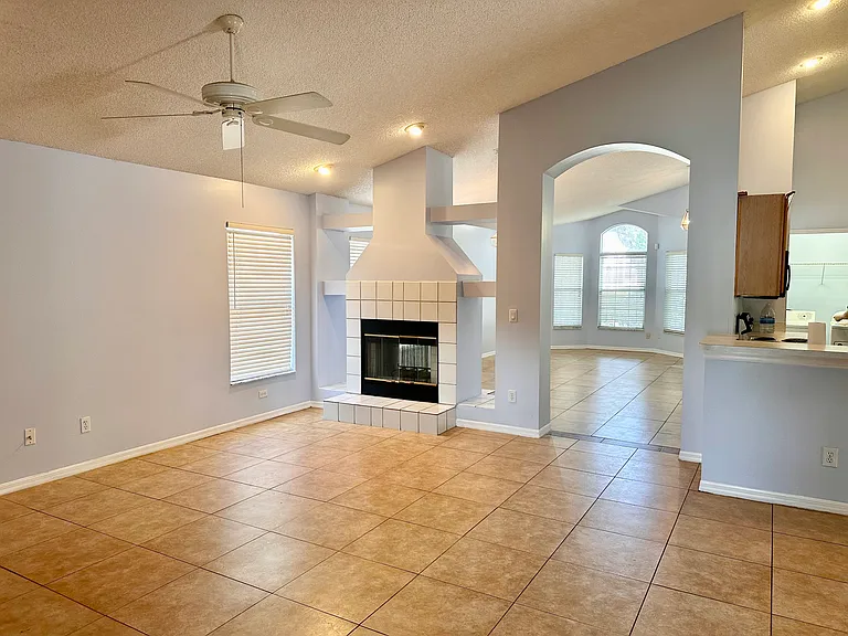 8214 Woodsworth Dr — Photo 3
