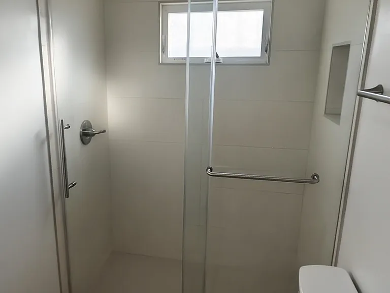 Bathroom/ Shower 1