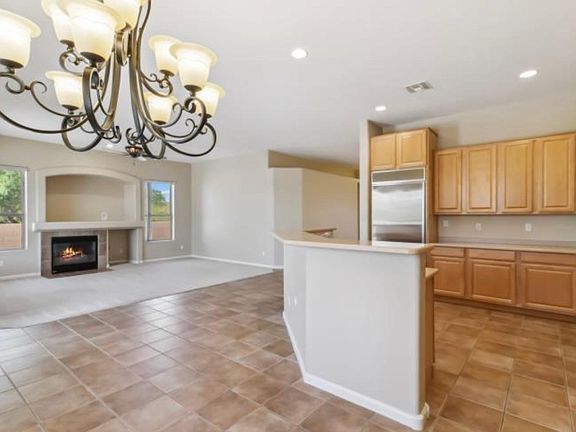4th image of 5303 E Gloria Ln