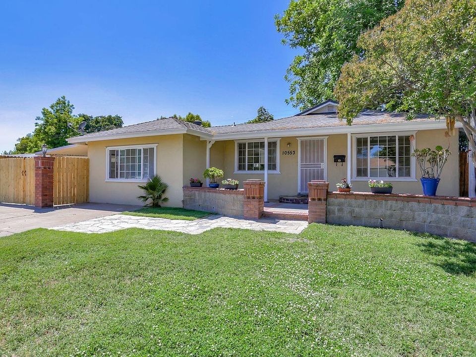 1st image of 10553 Malvasia Dr