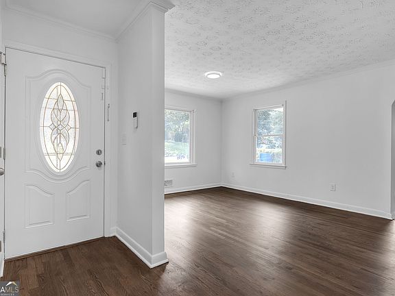 3rd image of 166 Hermer Cir NW