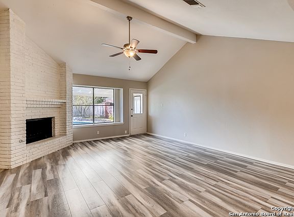5th image of 2750 Knoll Tree St