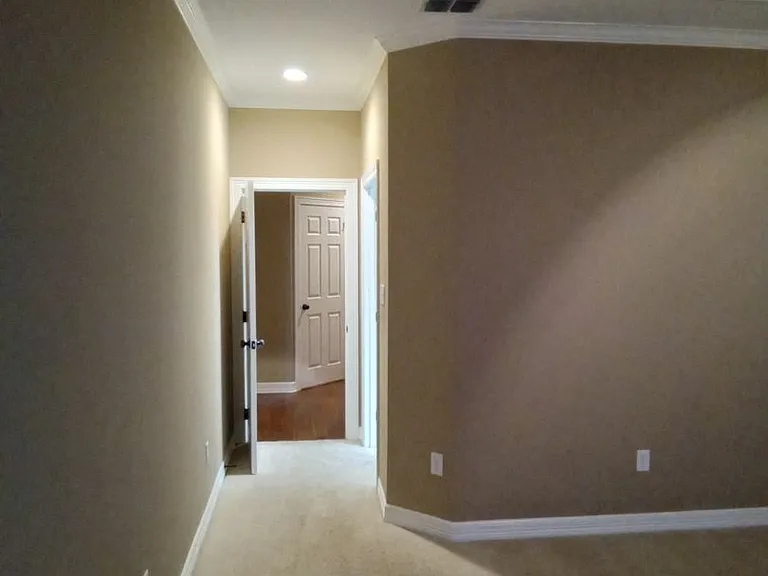 210 Captain Hm Shreve Blvd — Photo 13