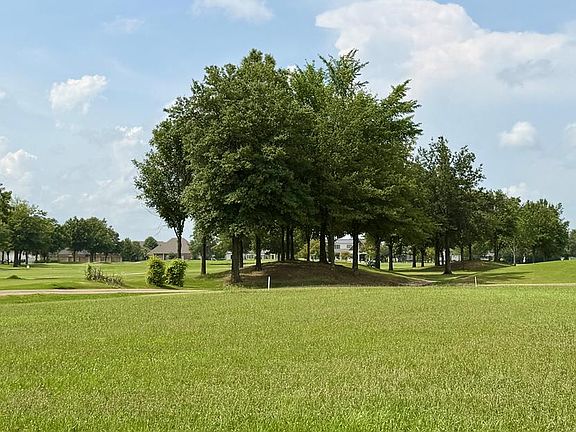 3rd image of 0 Ronaldman Rd