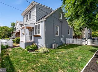 212 E Glebe Rd, Alexandria, VA 22305