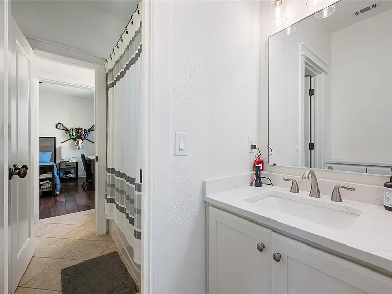 64 Tiburon Dr — Photo 38