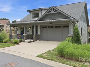 248 Sports Village Dr, Hendersonville, NC 28739