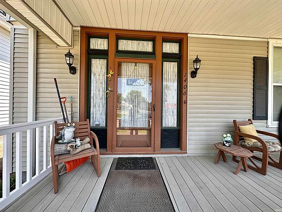 2nd image of 1406 SE 1st St
