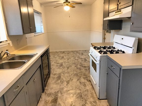 3rd image of 1709 Linda St