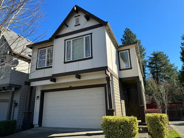 114 NE Stonebriar Ln, Hillsboro, OR 97124