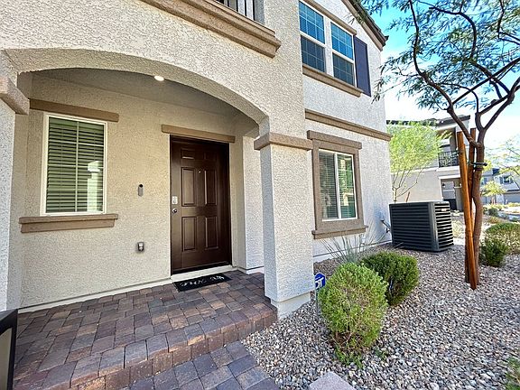 2nd image of 661 Foam Flower Ln