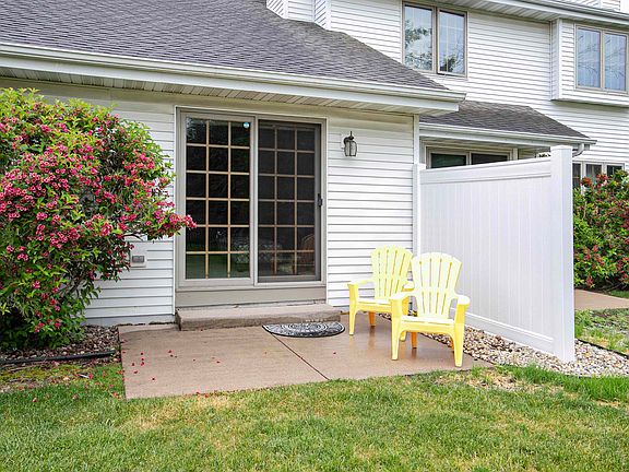 2nd image of 2420 Noel Ct