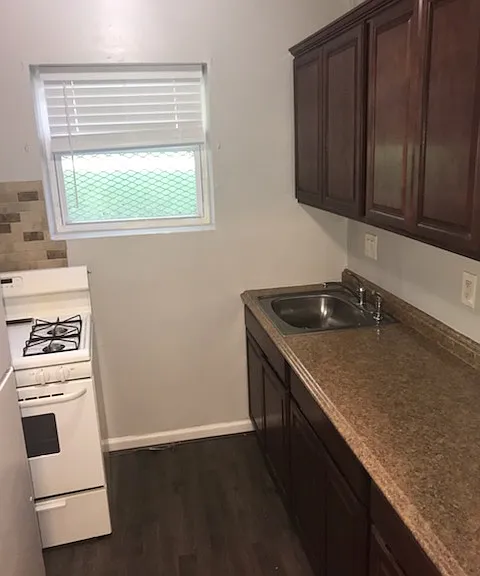 5527 Cadillac Ave — Photo 9