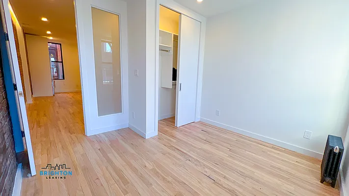 Rented by Brighton Management | media 6