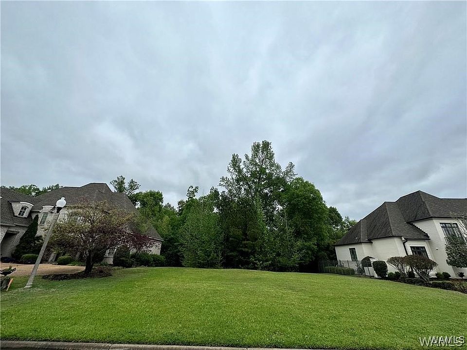1st image of 2485 Beacon Hill Pkwy