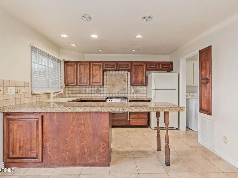 6937 E Osborn Rd #D — Photo 7