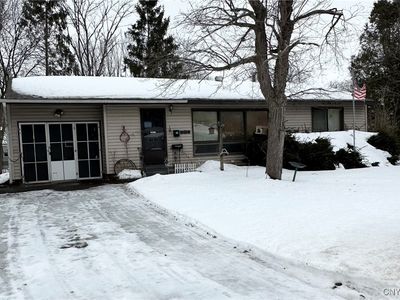 212 Fay Ln, Minoa, NY, 13116