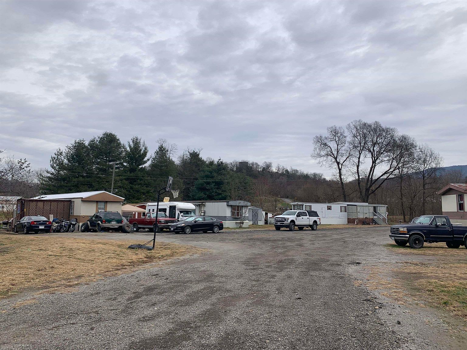 2355 Gardner St, Elliston, VA 24087 Zillow