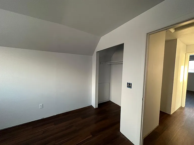 4365 S Dearborn Ct — Photo 6