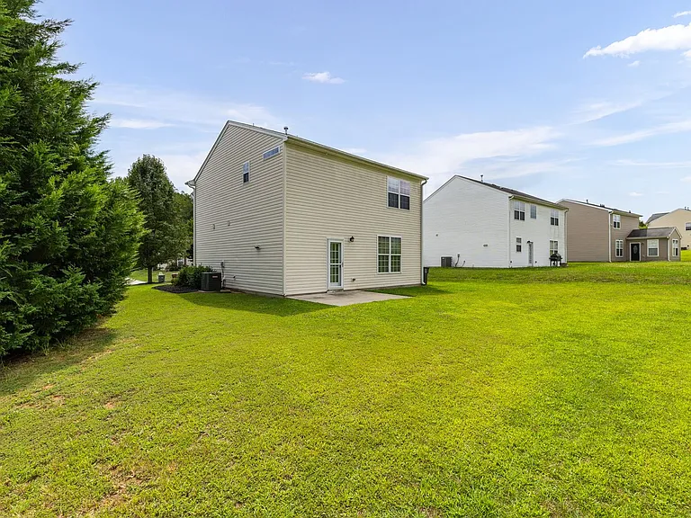 3804 Raintree Dr — Photo 23