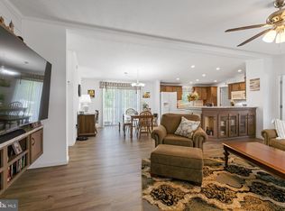 108 Mimosa Dr, York, PA 17402