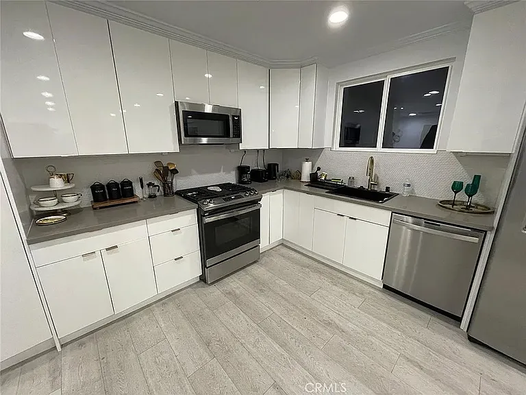 3416 11th Ave — Photo 23