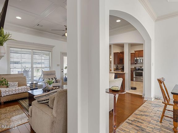 3rd image of 113 Mirada Ln