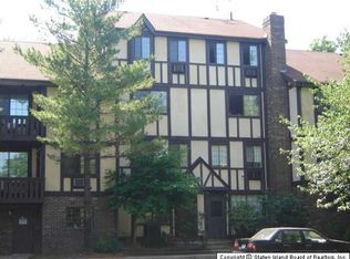 131 Devon Loop #A, Staten Island, NY 10314