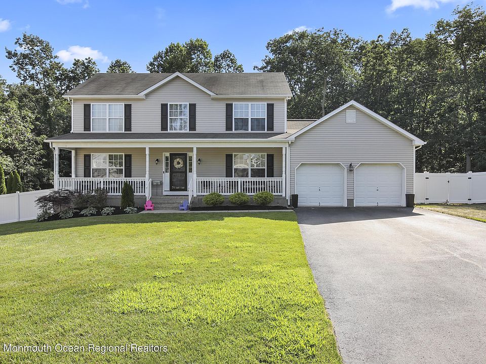 1st image of 140 Lakeview Ct