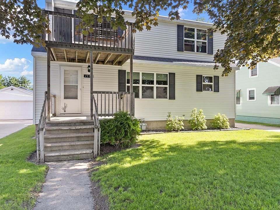 Upper/ Lower duplex . Lower unit currently available