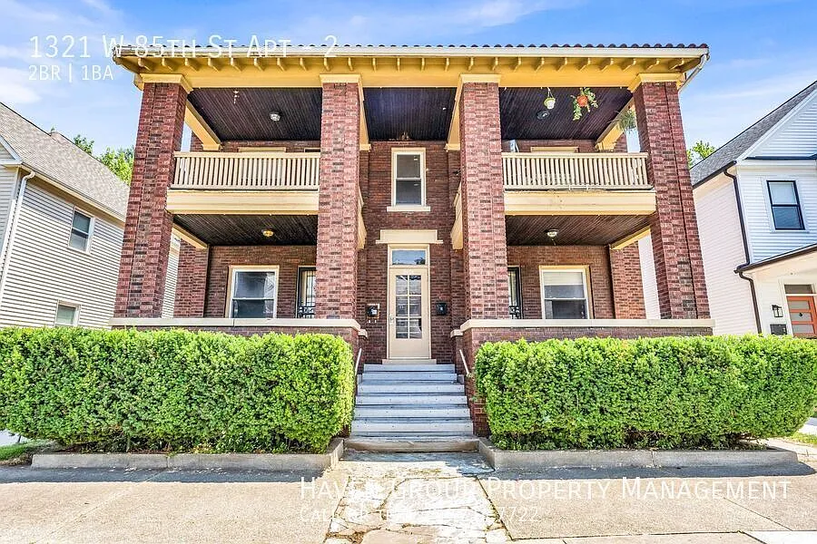 1321 W 85th St #2