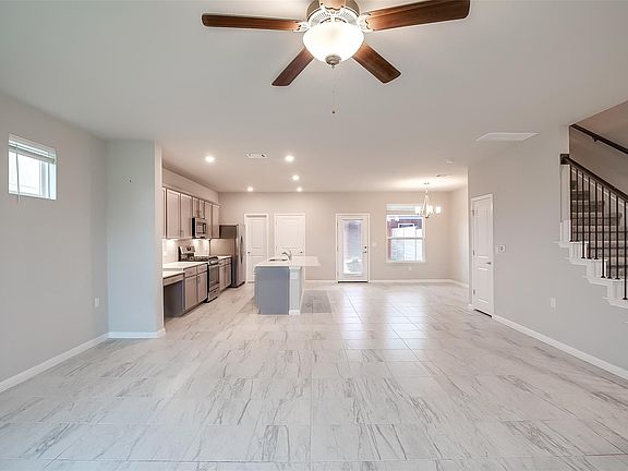 5th image of 5405 Charles Merle Dr Unit A