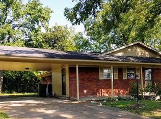 4012 Bernadine Dr, Memphis, TN 38116