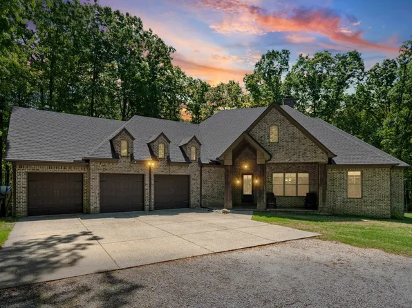 760 Sugar Hill Dr, Moscow, TN 38057