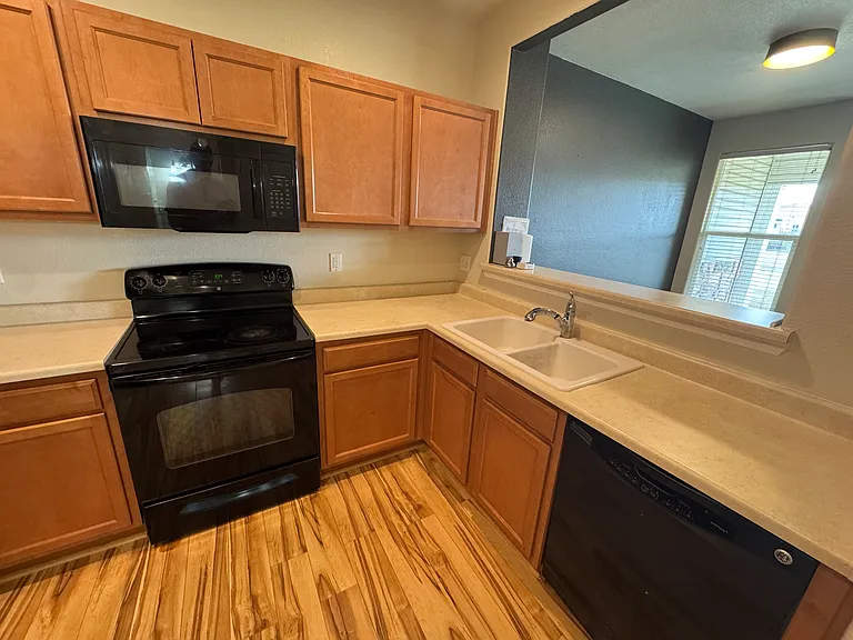8069 Elk River Vw — Photo 4