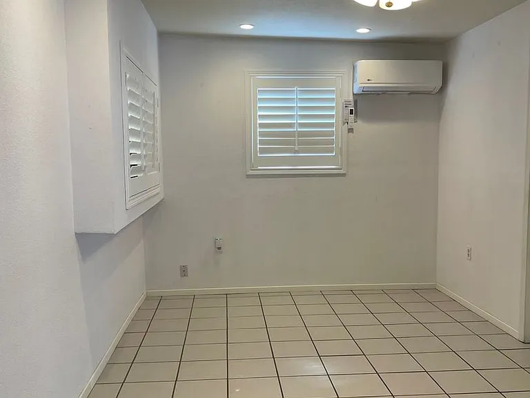 2990 Yuma Dr — Photo 14