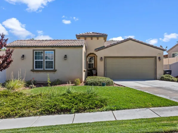 1309 Clasico Dr, Tehachapi, CA 93561