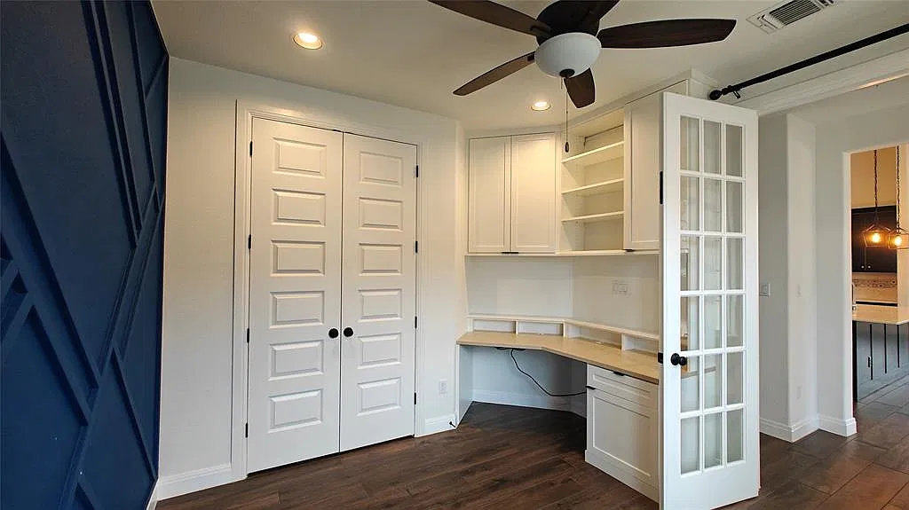 3 bed, 2.0 bath, 1639 sqft, $2,100 — Photo 4