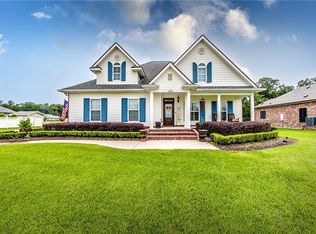 198 Samantha Dr, Thibodaux, LA 70301