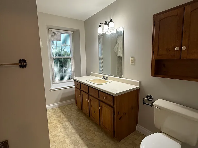 153 Norfolk St — Photo 12