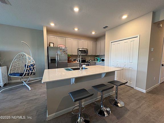 5th image of 12908 JOSSLYN Lane